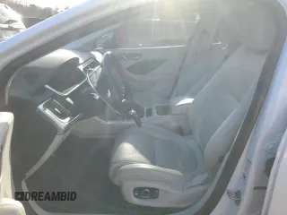2019 Jaguar I-Pace HSE с VIN SADHD2S11K1F63703, выставлен на аукционе Copart как лот 86381394 с пробегом 43 348 миль миль и Списание • Salvage title. История ставок и продаж доступна на DreamBid. Изображение 7.