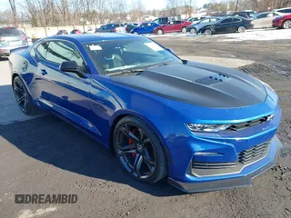 2023 Chevrolet Camaro LT1 with VIN 1G1FF1R75P0111533, listed as a IAAI auction lot 41442120 with 14,916 mi miles and . Bid and sale history available at carsss.com. Image 1.