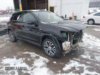 2019 Mitsubishi Outlander Sport ES 2.0 with VIN JA4AR3AUXKU005063, listed as a IAAI auction lot 41567594 with 86,627 mi miles. Bid and sale history available at carsss.com. Image 1.