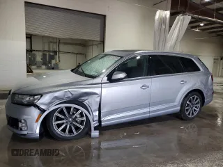 2018 Audi Q7 Premium Plus with VIN WA1LAAF71JD045991, listed as a Copart auction lot 61437075 with 33,702 mi miles and Salvage title. Bid and sale history available at DreamBid. Image 1.
