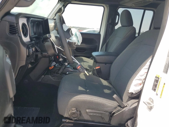 2025 Jeep Wrangler Sport S z VIN 1C4PJXDN6SW511299, wystawiony jako Copart lot #52954515 z przebiegiem 1 679 mil mil oraz Szkoda całkowita • Salvage title. Historia ofert i sprzedaży dostępna na DreamBid. Obrazek 7.