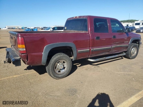 2001 Chevrolet Silverado 1500HD LS with VIN 1GCGC13U31F206888, listed as a Copart auction lot 76606284 with 327,513 mi miles and Salvage Title. Bid and sale history available at carsss.com. Image 3.