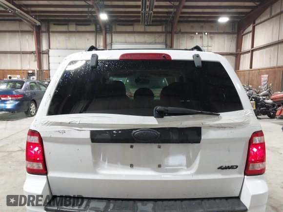 2008 Ford Escape Limited with VIN 1FMCU941X8KA51834, listed as a IAAI auction lot 41820010 with 193,240 mi miles and . Bid and sale history available at DreamBid. Image 13.
