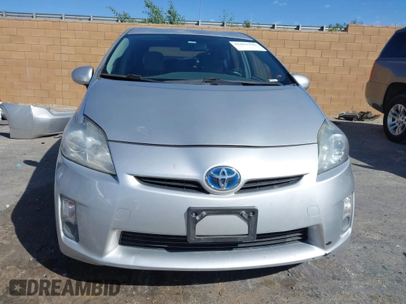 2011 Toyota Prius I z VIN JTDKN3DUXB0274219, wystawiony jako IAAI lot #41691226 z przebiegiem 189 811 mil mil oraz . Historia ofert i sprzedaży dostępna na DreamBid. Obrazek 13.