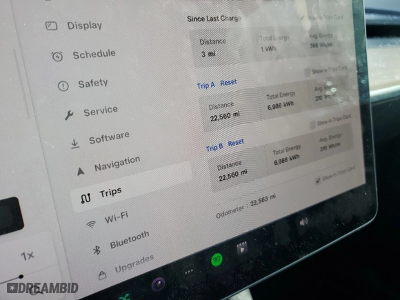 2023 Tesla Model Y Long Range with VIN 7SAYGDEE6PF841748, listed as a Copart auction lot 43748195 with 22,563 mi miles and Salvage Title. Bid and sale history available at carsss.com. Image 9.