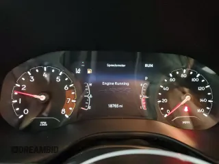 2022 Jeep Compass Latitude with VIN 3C4NJDBB0NT122375, listed as a Copart auction lot 46575035 with 18,765 mi miles and Salvage Title. Bid and sale history available at DreamBid. Image 9.