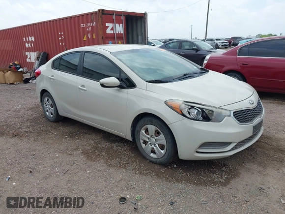 2015 Kia Forte LX with VIN KNAFK4A66F5314811, listed as a IAAI auction lot 42054640 with 123,901 mi miles. Bid and sale history available at carsss.com. Image 1.