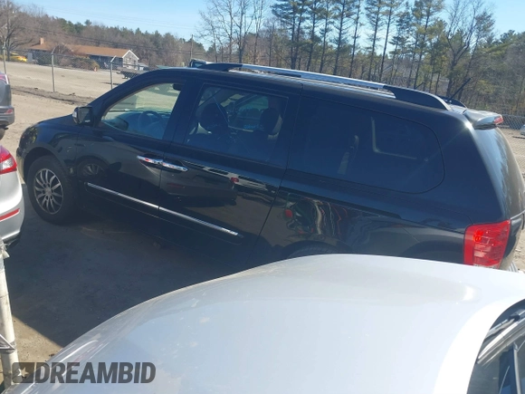 2012 Kia Sedona EX with VIN KNDMH4C72C6426073, listed as a IAAI auction lot 41716847 with 158,531 mi miles. Bid and sale history available at carsss.com. Image 3.