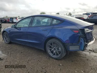 2021 Tesla Model 3 Long Range z VIN 5YJ3E1EB1MF063971, wystawiony jako Copart lot #63851094 z przebiegiem 82 935 mil mil oraz Nie do naprawy • Non repairable. Historia ofert i sprzedaży dostępna na DreamBid. Obrazek 2.