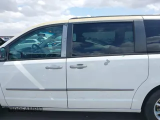 2013 Dodge Grand Caravan SXT with VIN 2C4RDGCG3DR600651, listed as a IAAI auction lot 41947769 with 201,824 mi miles and . Bid and sale history available at DreamBid. Image 14.