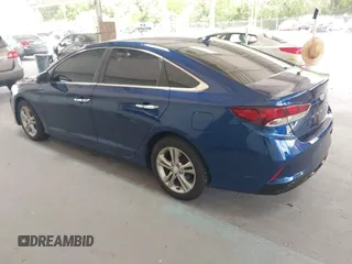 2018 Hyundai Sonata SEL with VIN 5NPE34AF2JH643218, listed as a IAAI auction lot 42139668 with 183,371 mi miles and . Bid and sale history available at carsss.com. Image 3.