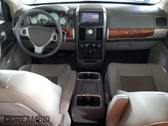 2008 Chrysler Town & Country Touring with VIN 2A8HR54P58R668092, listed as a Copart auction lot 81350454 with 228,134 mi miles and Salvage Title. Bid and sale history available at carsss.com. Image 8.