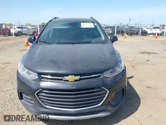 2019 Chevrolet Trax LT with VIN KL7CJLSB0KB918698, listed as a IAAI auction lot 42054006 with Not Provided miles and . Bid and sale history available at carsss.com. Image 12.