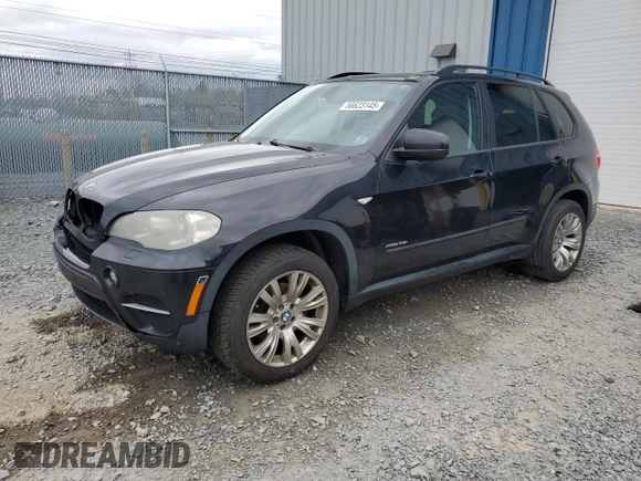 2012 BMW X5 35i z VIN 5UXZV4C5XCL752071, wystawiony jako Copart lot #56623145 z przebiegiem 180 161 mil mil oraz Czysty tytuł • Clean title. Historia ofert i sprzedaży dostępna na DreamBid. Obrazek 1.