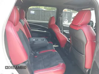 2019 Acura MDX Technology with VIN 5J8YD4H05KL014871, listed as a IAAI auction lot 42169738 with 96,599 mi miles and . Bid and sale history available at DreamBid. Image 8.