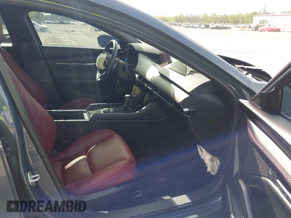 2024 Mazda 3 S Carbon Edition with VIN 3MZBPBCM2RM403824, listed as a IAAI auction lot 42612315 with 8,261 mi miles and . Bid and sale history available at DreamBid. Image 5.