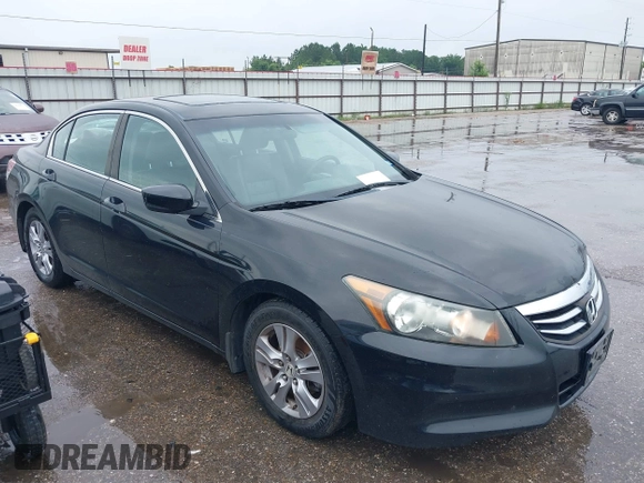 2012 Honda Accord SE z VIN 1HGCP2F66CA194145, wystawiony jako IAAI lot #39689581 z przebiegiem 221 371 mil mil oraz . Historia ofert i sprzedaży dostępna na DreamBid. Obrazek 1.