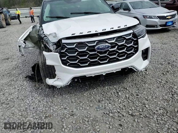 2025 Ford Explorer Platinum with VIN 1FMWK8HC5SGA65983, listed as a Copart auction lot 49856645 with 3,870 mi miles and Salvage title. Bid and sale history available at DreamBid. Image 12.