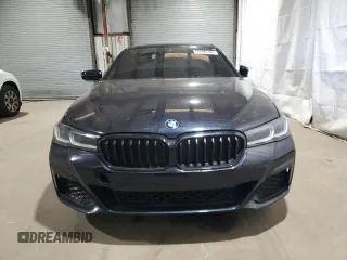 2021 BMW 5 Series 530i xDrive with VIN WBA13BJ09MWX11590, listed as a Copart auction lot 45323525 with 77,634 mi miles and Clean Title. Bid and sale history available at carsss.com. Image 5.