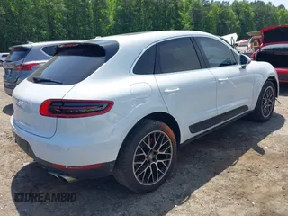 2016 Porsche Macan S with VIN WP1AB2A58GLB51308, listed as a IAAI auction lot 42278290 with 109,199 mi miles and . Bid and sale history available at DreamBid. Image 4.