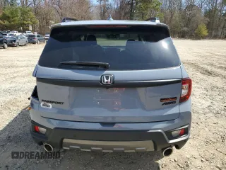 2023 Honda Passport TrailSport with VIN 5FNYF8H64PB032311, listed as a Copart auction lot 53532345 with 21,456 mi miles and Salvage title. Bid and sale history available at DreamBid. Image 6.