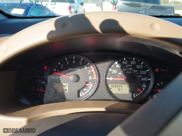 2005 Nissan Xterra S with VIN 5N1AN08W15C652268, listed as a IAAI auction lot 41280034 with 193,844 mi miles. Bid and sale history available at carsss.com. Image 7.