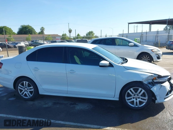 2017 Volkswagen Jetta S с VIN 3VW2B7AJXHM376861, выставлен на аукционе IAAI как лот 42250522 с пробегом 113 466 миль миль и . История ставок и продаж доступна на DreamBid. Изображение 13.