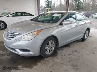 2011 Hyundai Sonata GLS PZEV with VIN 5NPEB4AC2BH128911, listed as a IAAI auction lot 41784564 with 138,458 mi miles. Bid and sale history available at carsss.com. Image 17.
