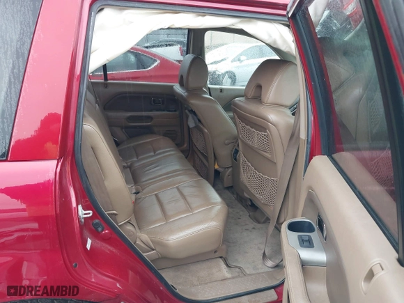 2006 Honda Pilot EX-L with VIN 2HKYF18576H516830, listed as a IAAI auction lot 41740470 with 202,179 mi miles. Bid and sale history available at carsss.com. Image 8.