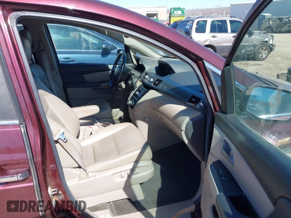 2013 Honda Odyssey EX-L with VIN 5FNRL5H61DB017398, listed as a IAAI auction lot 41689227 with 159,361 mi miles and . Bid and sale history available at carsss.com. Image 5.