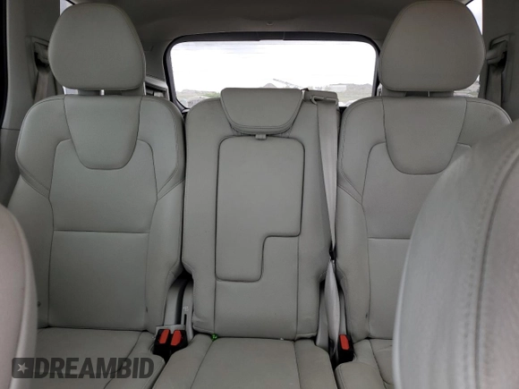 2021 Volvo XC90 Momentum z VIN YV4102CK1M1715623, wystawiony jako Copart lot #45791465 z przebiegiem 54 152 mil mil oraz Szkoda całkowita • Salvage title. Historia ofert i sprzedaży dostępna na DreamBid. Obrazek 10.