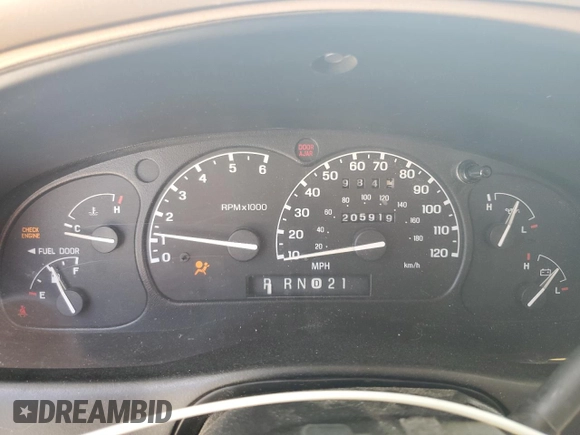 2001 Ford Ranger XL z VIN 1FTYR14V91TA90205, wystawiony jako Copart lot #55434505 z przebiegiem 205 919 mil mil oraz Szkoda całkowita • Salvage title. Historia ofert i sprzedaży dostępna na DreamBid. Obrazek 9.