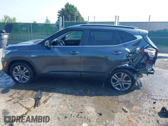 2021 Kia Seltos S z VIN KNDEUCAA2M7149395, wystawiony jako IAAI lot #42279753 z przebiegiem 27 074 mil mil oraz . Historia ofert i sprzedaży dostępna na DreamBid. Obrazek 15.