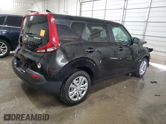 2020 Kia Soul LX with VIN KNDJ23AU9L7721074, listed as a Copart auction lot 85486454 with 47,618 mi miles and Salvage Title. Bid and sale history available at carsss.com. Image 3.