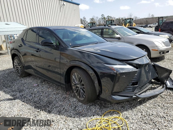 2023 Lexus RZ 450e Premium z VIN JTJAAAAB8PA018786, wystawiony jako Copart lot #47896015 z przebiegiem 14 665 mil mil oraz Szkoda całkowita • Salvage title. Historia ofert i sprzedaży dostępna na DreamBid. Obrazek 4.
