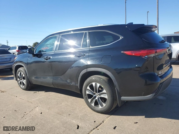 2020 Toyota Highlander XLE with VIN 5TDGZRBH6LS503674, listed as a Copart auction lot 78063624 with 82,520 mi miles and Clean Title. Bid and sale history available at carsss.com. Image 2.
