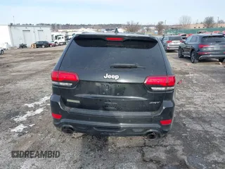 2017 Jeep Grand Cherokee SRT with VIN 1C4RJFDJ7HC641926, listed as a IAAI auction lot 41272215 with 117,667 mi miles. Bid and sale history available at carsss.com. Image 15.