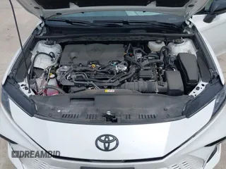 2025 Toyota Camry LE z VIN 4T1DAACK2SU016483, wystawiony jako IAAI lot #42123233 z przebiegiem 19 686 mil mil oraz . Historia ofert i sprzedaży dostępna na DreamBid. Obrazek 10.