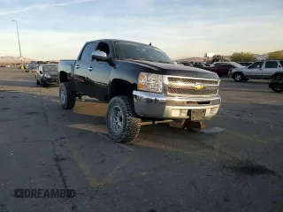 2013 Chevrolet Silverado 1500 LT with VIN 3GCPCSEA7DG294534, listed as a Copart auction lot 84836994 with 59,457 mi miles and Salvage Title. Bid and sale history available at DreamBid. Image 10.