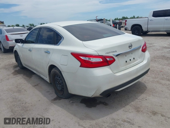 2016 Nissan Altima SR with VIN 1N4AL3AP7GC248981, listed as a IAAI auction lot 42324092 with 266,215 mi miles and . Bid and sale history available at DreamBid. Image 3.