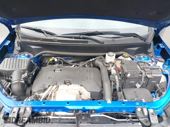 2019 Chevrolet Equinox Premier with VIN 3GNAXYEX1KS582293, listed as a IAAI auction lot 42065952 with 14,353 mi miles. Bid and sale history available at carsss.com. Image 10.