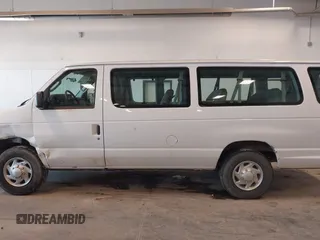 2014 Ford Econoline Passenger XL с VIN 1FBSS3BL8EDB04056, выставлен на аукционе IAAI как лот 42081622 с пробегом 221 749 миль миль и . История ставок и продаж доступна на DreamBid. Изображение 14.