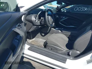 2016 Chevrolet Camaro 1LT with VIN 1G1FB1RX9G0188059, listed as a IAAI auction lot 41685623 with 101,254 mi miles. Bid and sale history available at carsss.com. Image 5.