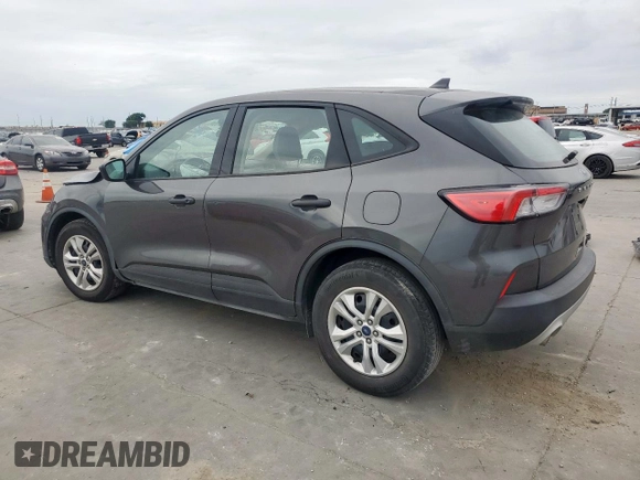 2020 Ford Escape S z VIN 1FMCU0F65LUC08803, wystawiony jako Copart lot #63665045 z przebiegiem 47 606 mil mil oraz Czysty tytuł • Clean title. Historia ofert i sprzedaży dostępna na DreamBid. Obrazek 2.