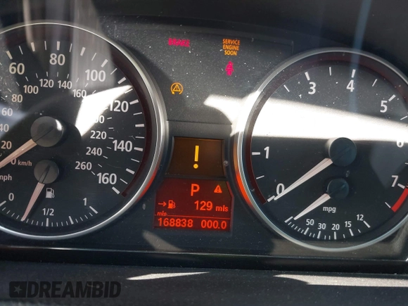 2006 BMW 3 Series 330xi with VIN WBAVD33546KV60455, listed as a IAAI auction lot 41525800 with 168,838 mi miles. Bid and sale history available at carsss.com. Image 7.