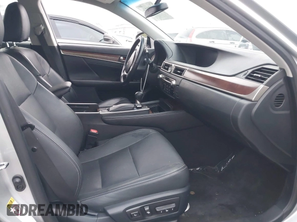 2015 Lexus GS 350 z VIN JTHBE1BL7FA010615, wystawiony jako IAAI lot #42033346 z przebiegiem 142 819 mil mil oraz . Historia ofert i sprzedaży dostępna na DreamBid. Obrazek 5.