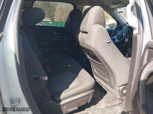 2015 Chevrolet Traverse LT with VIN 1GNKRGKD5FJ154463, listed as a IAAI auction lot 41781984 with 173,935 mi miles. Bid and sale history available at carsss.com. Image 8.