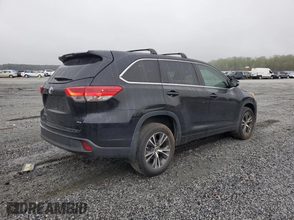 2017 Toyota Highlander LE z VIN 5TDBZRFH4HS436049, wystawiony jako Copart lot #51210145 z przebiegiem 109 492 mil mil oraz Szkoda całkowita • Salvage title. Historia ofert i sprzedaży dostępna na DreamBid. Obrazek 3.