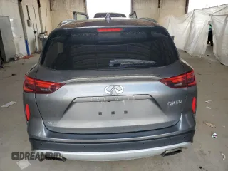 2020 Infiniti QX50 Luxe z VIN 3PCAJ5M33LF109500, wystawiony jako Copart lot #56247205 z przebiegiem 71 194 mil mil oraz Szkoda całkowita • Salvage title. Historia ofert i sprzedaży dostępna na DreamBid. Obrazek 6.