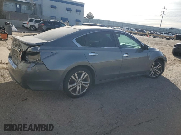 2016 Nissan Altima SL z VIN 1N4BL3AP1GC267661, wystawiony jako Copart lot #84277104 z przebiegiem 122 527 mil mil oraz Szkoda całkowita • Salvage title. Historia ofert i sprzedaży dostępna na DreamBid. Obrazek 3.